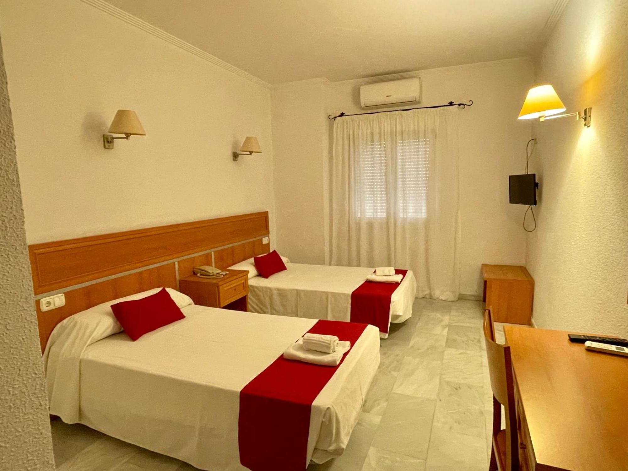 Hotel Puerto De Palos Palos de la Frontera Zewnętrze zdjęcie